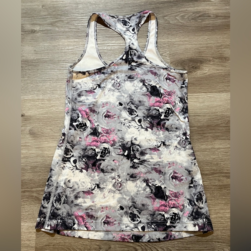 Lululemom Floral Top